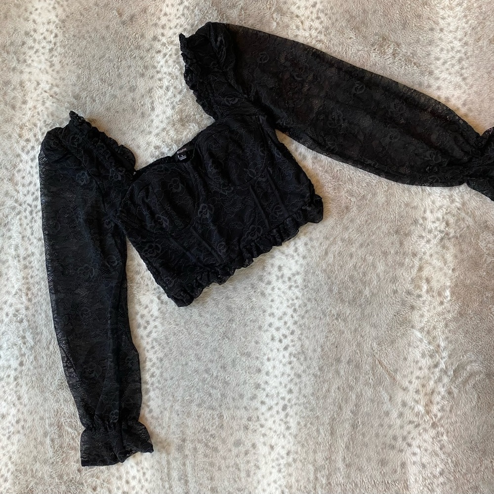 Blashé Black Lace, Long Sleeve, Corset Style Crop Top